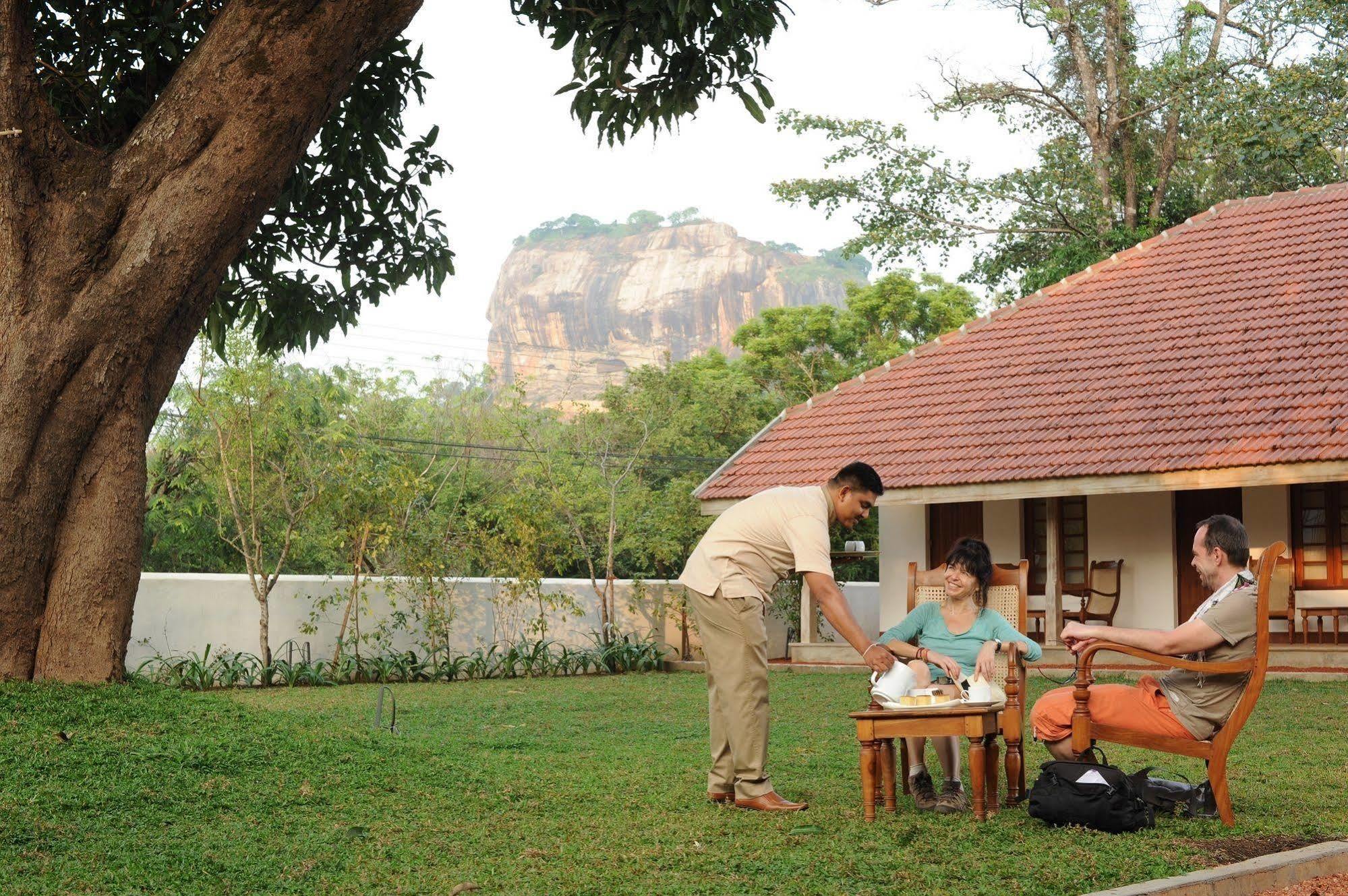 Ekho Sigiriya Hotel Eksteriør billede